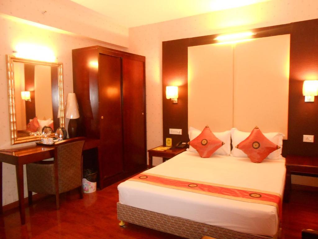 Astoria Hotel 콜카타 외부 사진